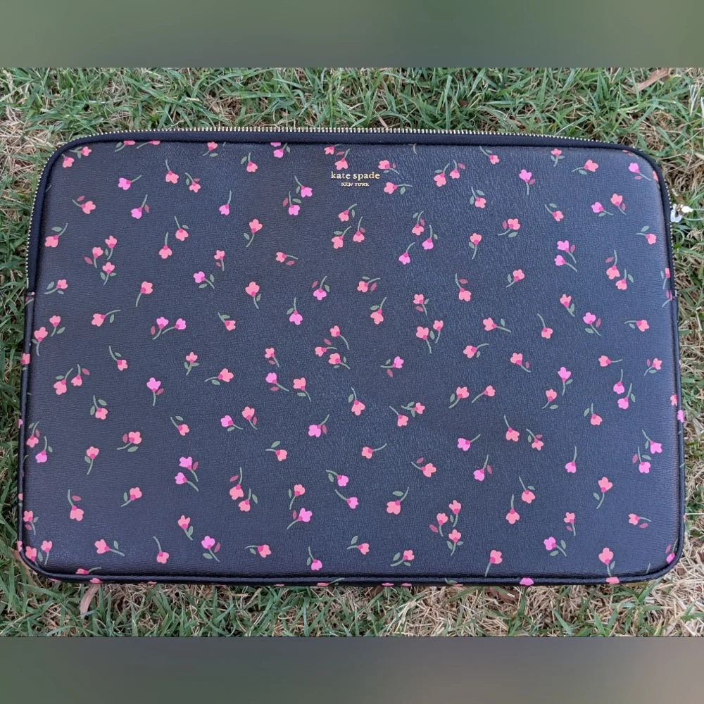 Kate Spade New York Meadow Universal Laptop Case Sleeve Black Multi/Floral Gold